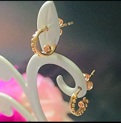 （美品）ノジェス k10 ハーフフープ ピアス✨リバーシブルピアス