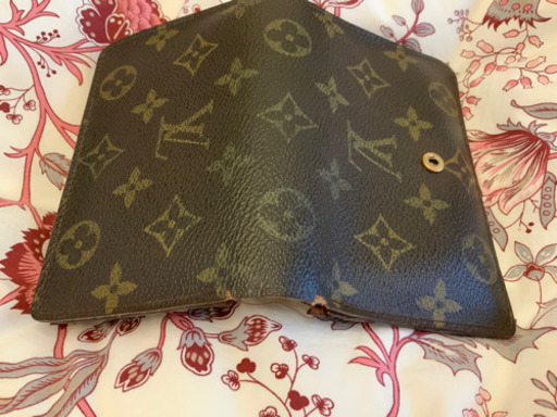【お譲り先決まりました】LOUIS VUITTON 財布