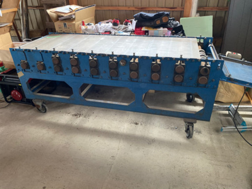 100ボルト、蟻掛け成型機　　　建築板金