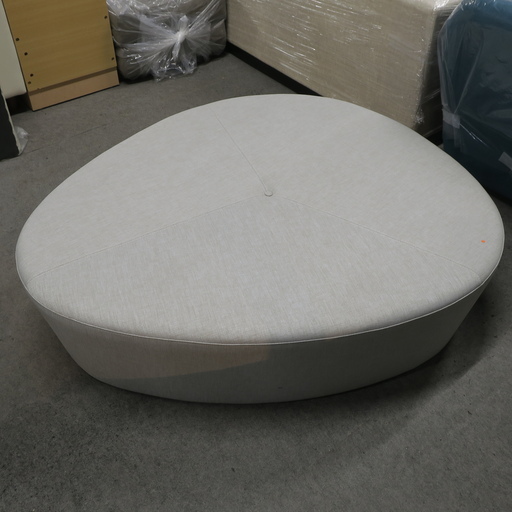 売り切れました6-2【お新古市場】 軽トラック2時間無料！【新古品】 【展示品】 FUJIEI NISIA STOOL L W1360 ラウンジスツール スモーク