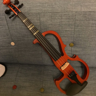【値引き交渉可能】電子バイオリン ヤマハ音楽教室テキストセットの画像