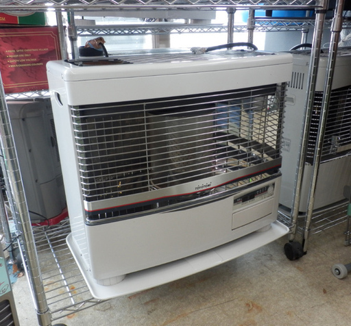 煙突式ストーブ トヨトミ 2013年製 HR-650B 木造17畳 TOYOTOMI ストーブ 暖房 PayPay対応 札幌市西区西野