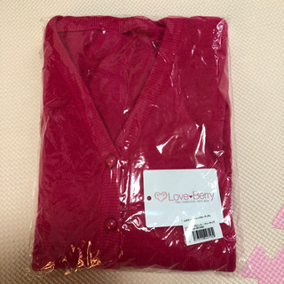 ショッキングピンク　カーディガン　(未使用)の画像