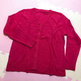 ショッキングピンク　カーディガン　(未使用)