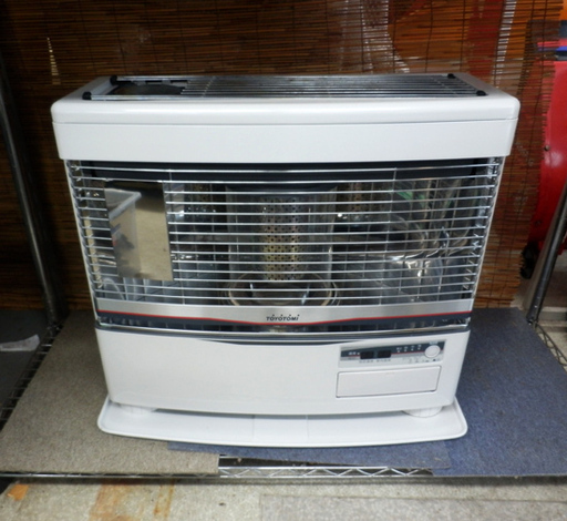 煙突式ストーブ トヨトミ 2016年製 HR-650F 木造17畳 コンクリート27畳 TOYOTOMI ストーブ 暖房 PayPay対応 西区西野