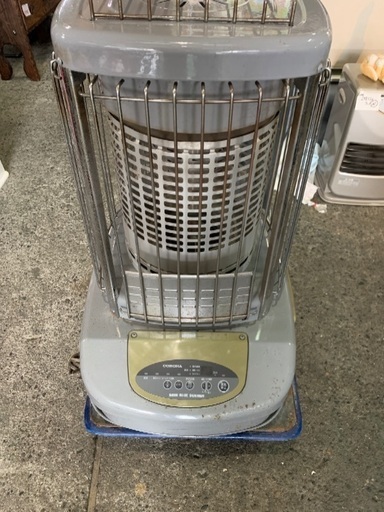 コロナ　ブルーヒーター中古　古いですがバッチリ作動