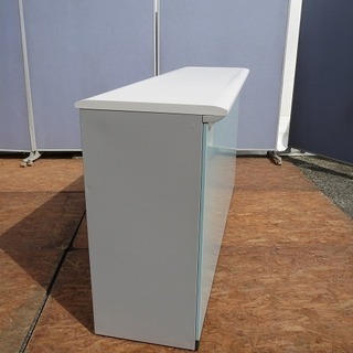 カウンター書庫の画像