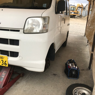 エコ車検、格安板金、タイヤ脱着交換 、持込ナビ、パーツ交換ＫＯ！...