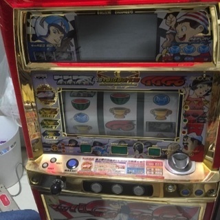 スロットマシーン シャンク品と変圧器
