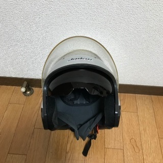 ヘルメットの画像