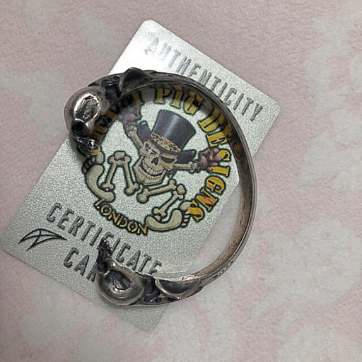 値下げ！✨クレイジーピッグ クロスバングル✨