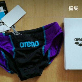 男性用競泳水着