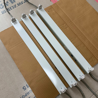 蛍光灯照明器具の画像