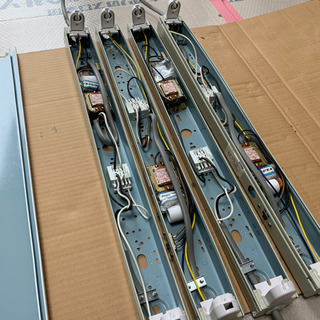 蛍光灯照明器具の画像