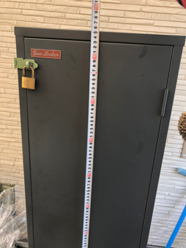 ガンロッカーと弾ロッカーのセット