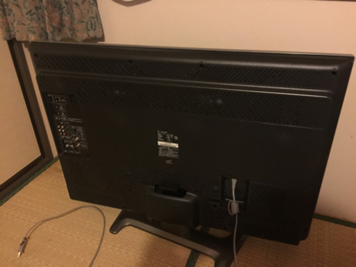SHARP 37インチ