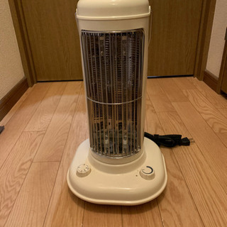 カーボンファンヒーター　ノスタルストーブ譲ります(取引完了)