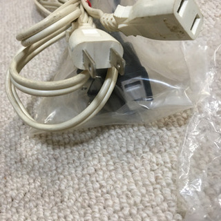 配線コード、延長コード、LANの画像