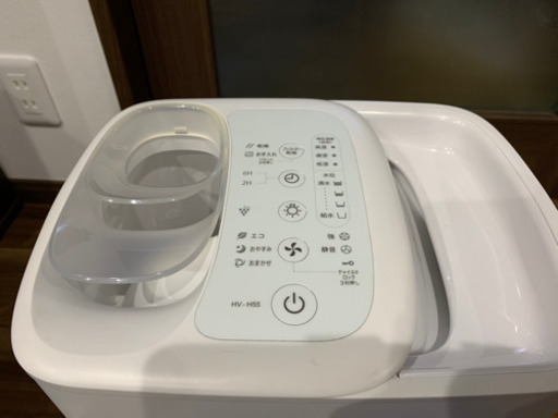 SHARP HV-H55-W 2018年製