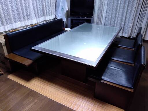 高級　ダイニングテーブル　6人掛け　椅子付き