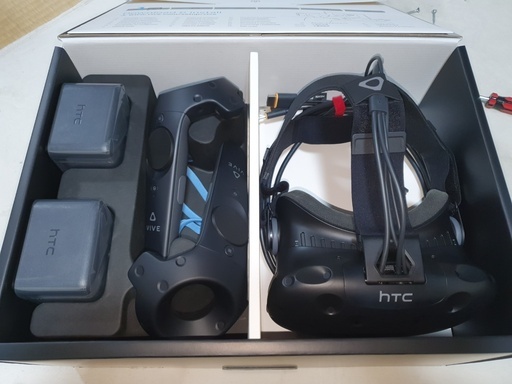 HTC VIVE デラックスオーディオストラップ付き