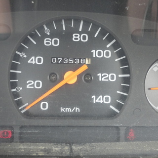 ☆彡４ＷＤ！５ＭＴ！エアコン！７万実走行！サンバートラック！実検２年１０月末迄！ の画像