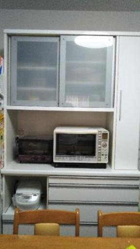 松田家具の食器棚　最終値下げとなる予定です❗❗