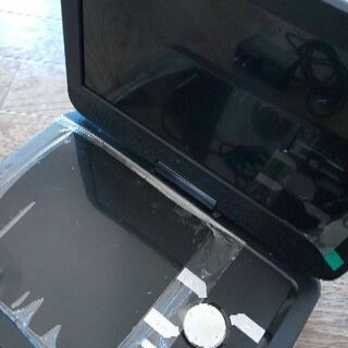 【値下可】ポータブルDVDプレーヤーの画像
