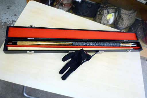 ビリヤード キュー ハードケース付 ibs グローブ 19oz 150cm 札幌市 白石区 東札幌