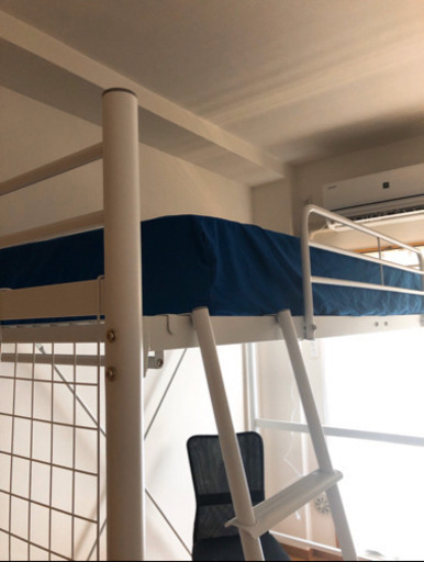 美品　セミダブル  ロフトベッド ホワイト