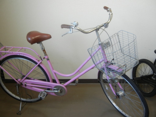 ﾌﾞﾘｼﾞｽﾄﾝ 26インチ カゴ付き自転車 ピンクカラー 中古
