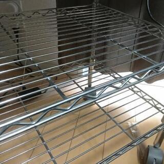 テレビ等 スチールラックの画像