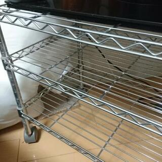 テレビ等 スチールラックの画像