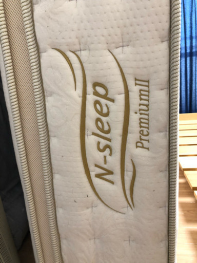 ベッド マットレス サイドテーブル ニトリ セミダブル