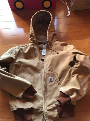 服/ファッション carhartt
