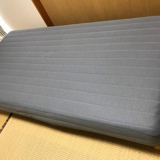 【受付終了】ニトリ　脚付きマットレス風シングルベッド　