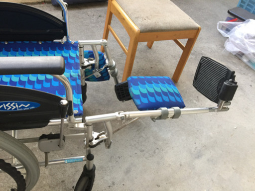 障害者専用の車椅子。