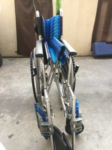 障害者専用の車椅子。