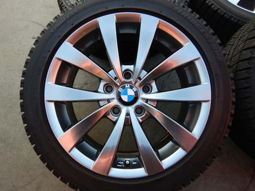モーテック　１７インチ　ランフラットスタッドレス　ＢＭＷ１，３シリーズ