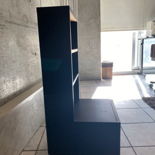 ちょっとお洒落な収納棚の画像