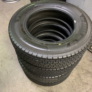 145/80r12 78n LT スタッドレス バリ溝 N-VAN等