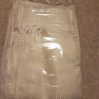 新品未使用　ドレープ・カーテン　薄手　