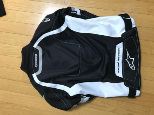 アルパインスターズメッシュジャケット