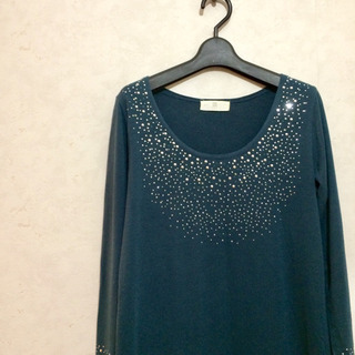 r・p・s  アールピーエス カットソー クリスタル付 ネイビー Mの画像