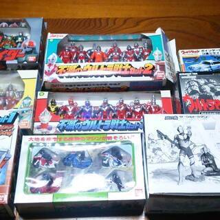 ウルトラマン怪獣ソフビ150体以上＋ウルトラマン玩具　１２万円で買ってくれませんか？の画像