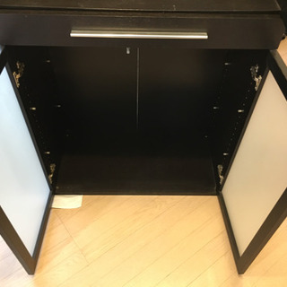 食器棚あげますの画像