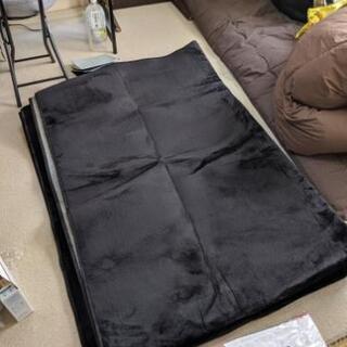 黒カーペット※ほぼ未使用※川崎市高津区まで引取可能な方