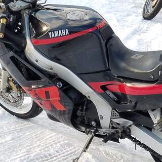 発送可★ヤマハ FZR1000 2GH 動画有 シングルシートカウル★交換下取り上取り可札幌 の画像