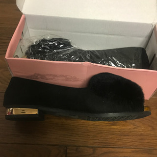 新品/ファー付靴の画像