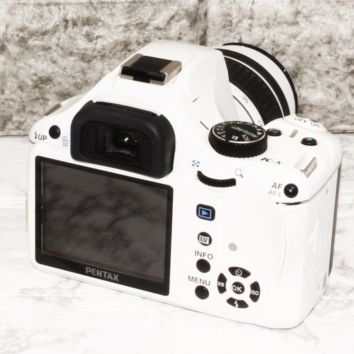 極上美品★希少なホワイトスマホ転送＆手振れ補正ペンタックス k-x レンズキット